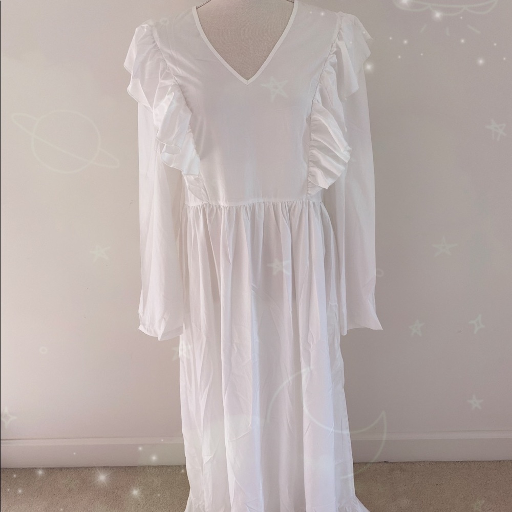 SHEIN White Dress With Ruffle Detail🤍